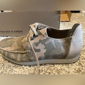 Mens camo casual shoes